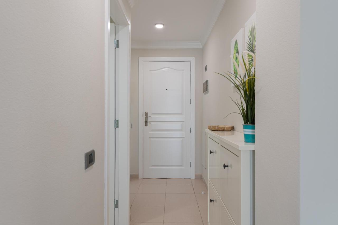 Amarre Moon Apartment Puerto De Mogan Ngoại thất bức ảnh