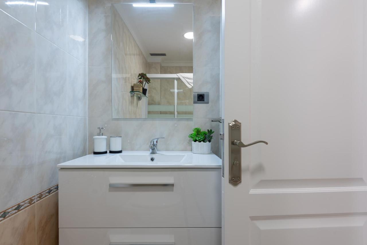 Amarre Moon Apartment Puerto De Mogan Ngoại thất bức ảnh
