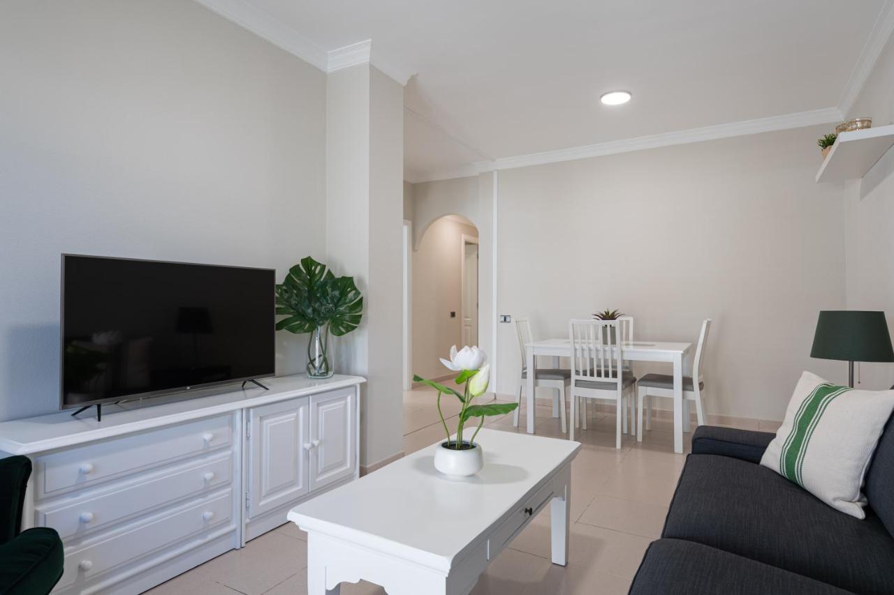 Amarre Moon Apartment Puerto De Mogan Ngoại thất bức ảnh