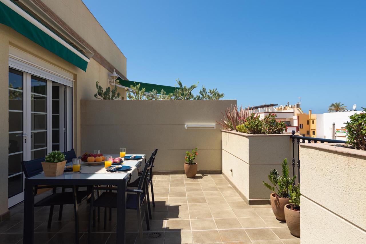 Amarre Moon Apartment Puerto De Mogan Ngoại thất bức ảnh